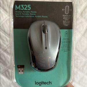 Logitech Silver Wireless Mouse Ergonomic Design
